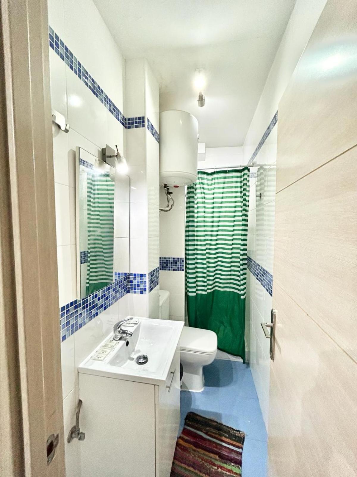 Madrid Rio Antonio Lopez A Apartment Екстериор снимка